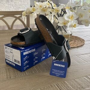 Birkenstock Madrid Big Buckle in Black